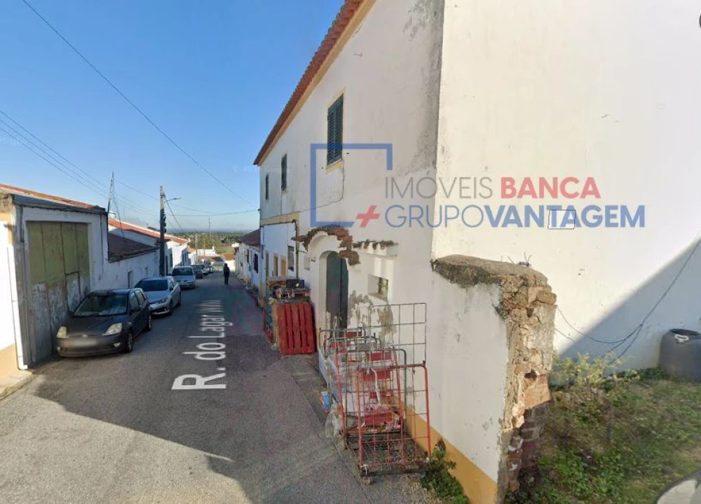 Apartamento T3 para Venda em Viana do Alentejo Foto 1