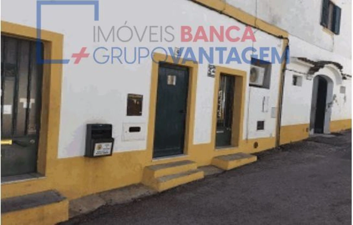 Apartamento T3 para Venda em Viana do Alentejo Foto 3