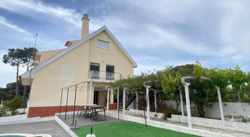 Moradia T7 para Venda em Sesimbra (Castelo)