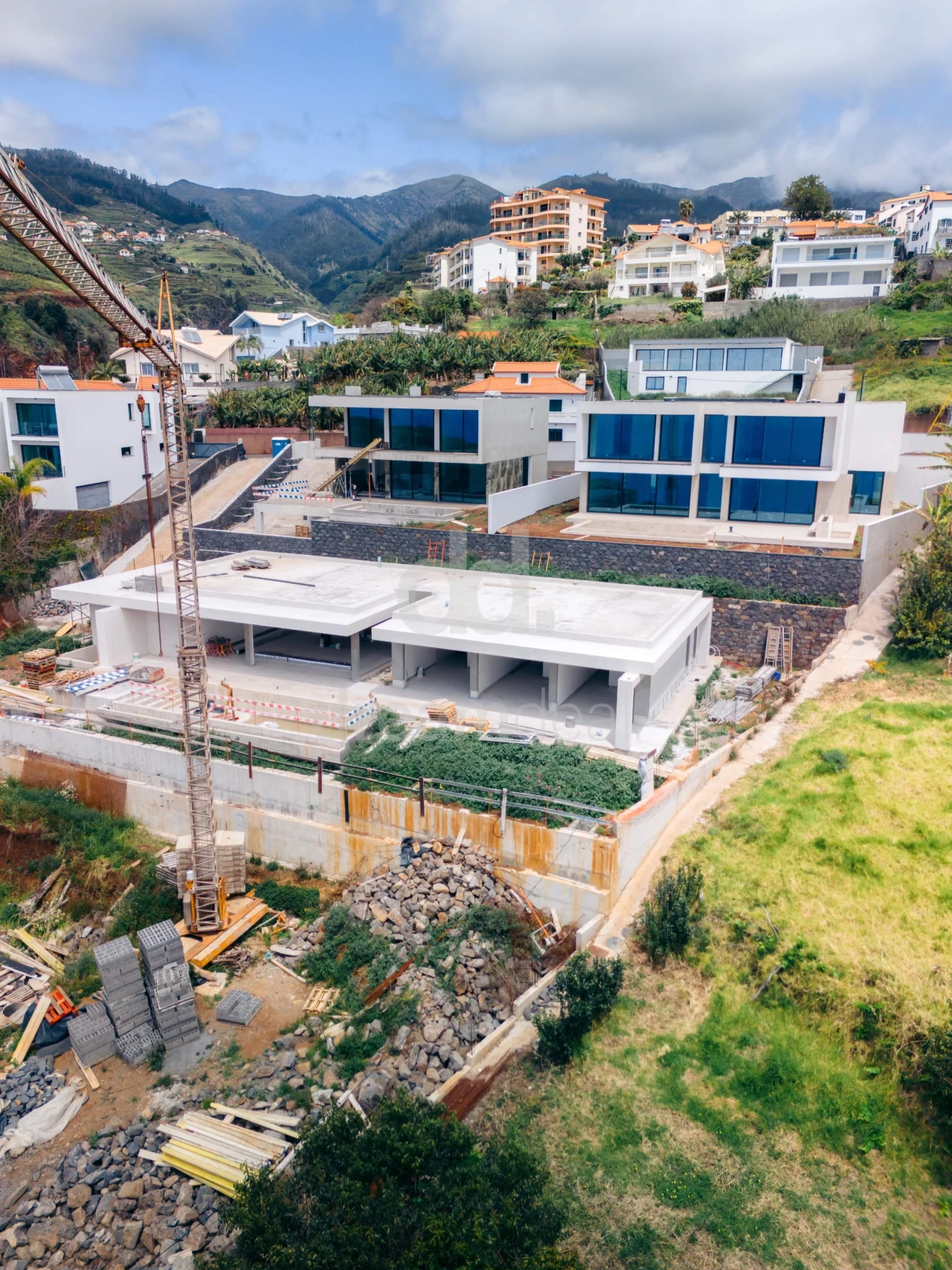 Moradia T3 para Venda em Calheta Foto 2