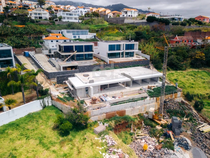 Moradia T3 para Venda em Calheta Foto 21