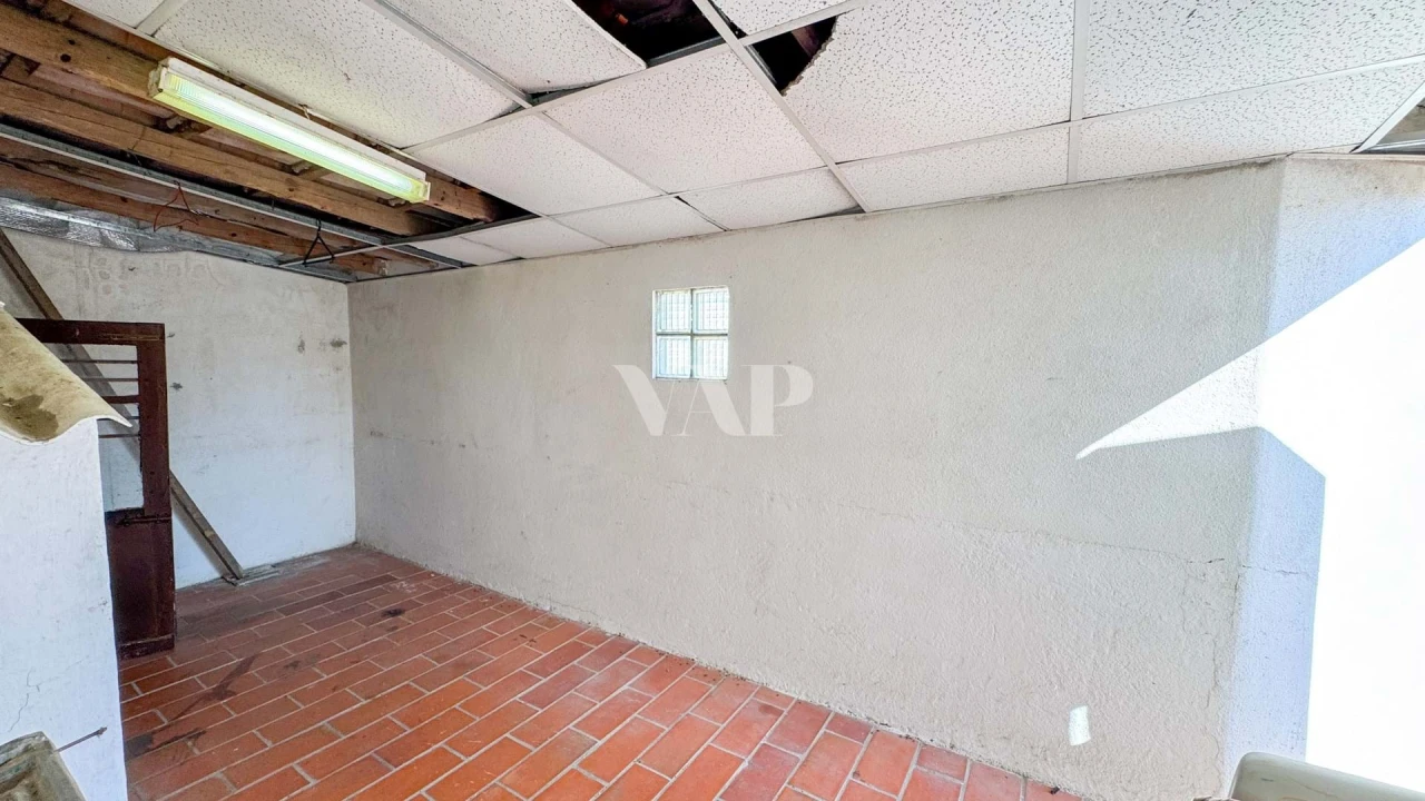 Moradia T2 para Venda em Loule (São Sebastião) Foto 27