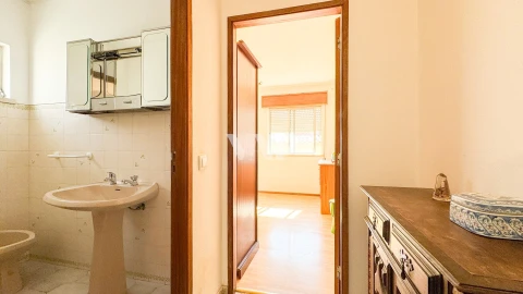Moradia T2 para Venda em Loule (São Sebastião)