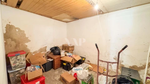 Moradia T2 para Venda em Loule (São Sebastião)