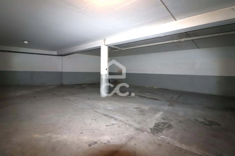 Prédio para Venda em Avelar Foto 14