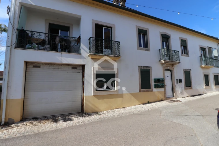 Prédio para Venda em Avelar Foto 1