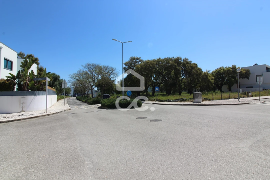Moradia T4 para Venda em Alcochete Foto 71