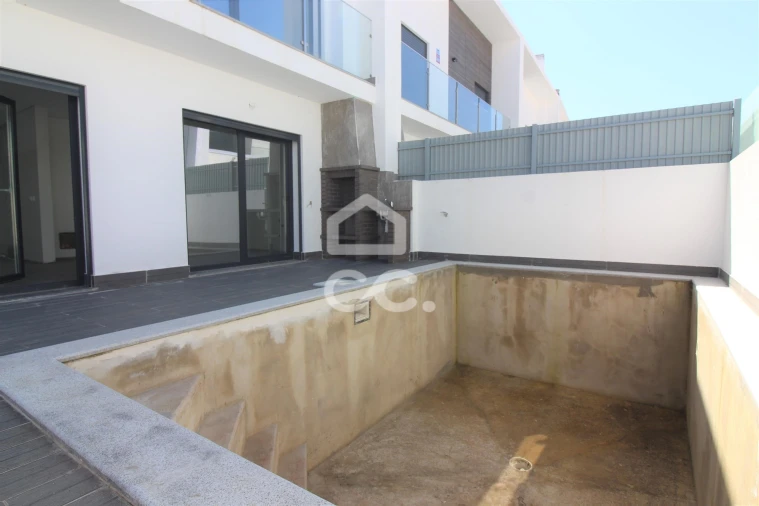 Moradia T4 para Venda em Alcochete Foto 19