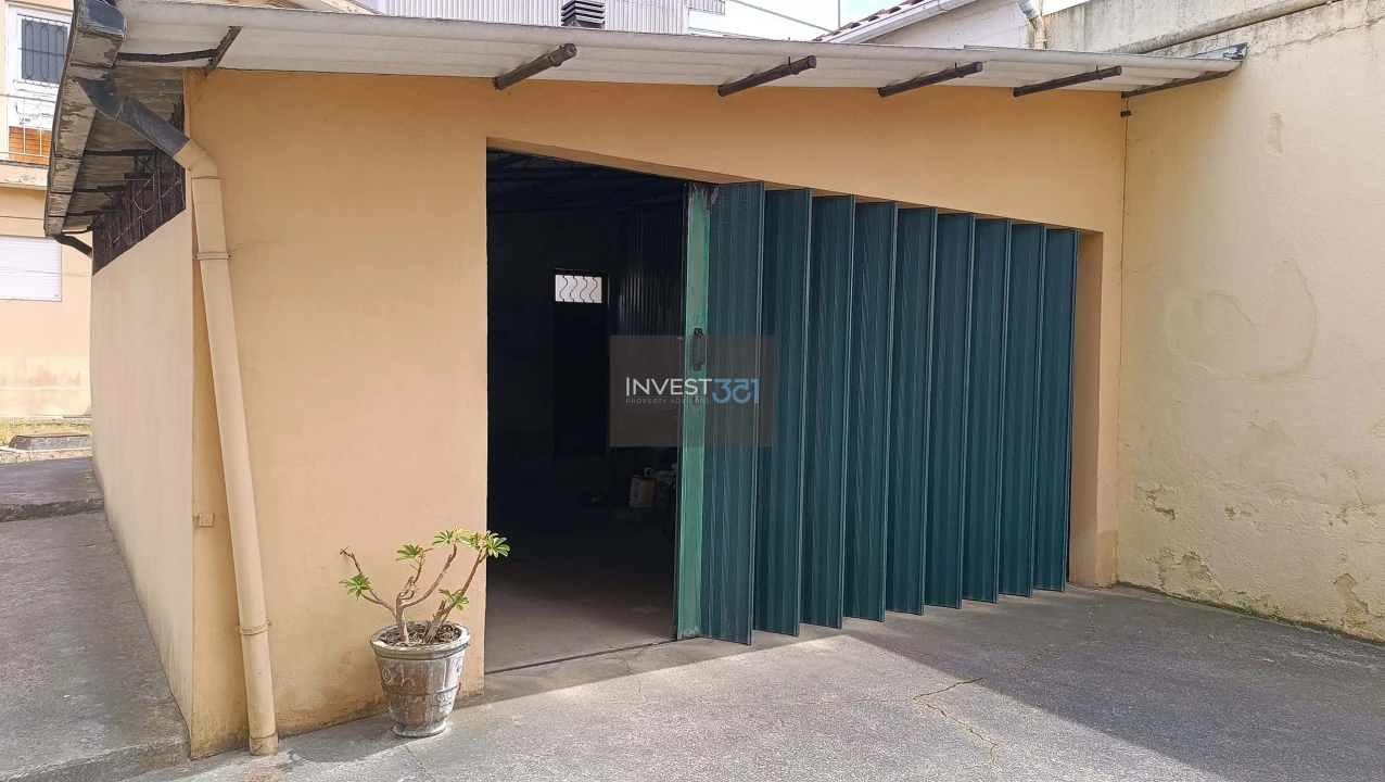 Moradia T4 para Venda em Santa Marinha e São Pedro da Afurada Foto 13