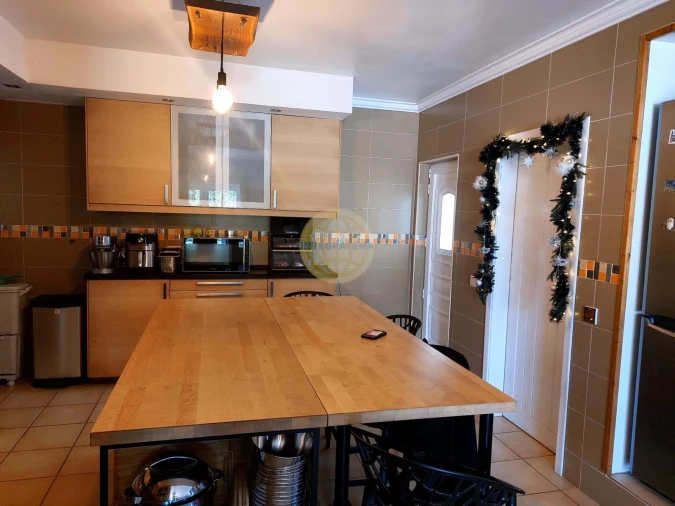 Moradia T7 para Venda em Alfeizerão Foto 4