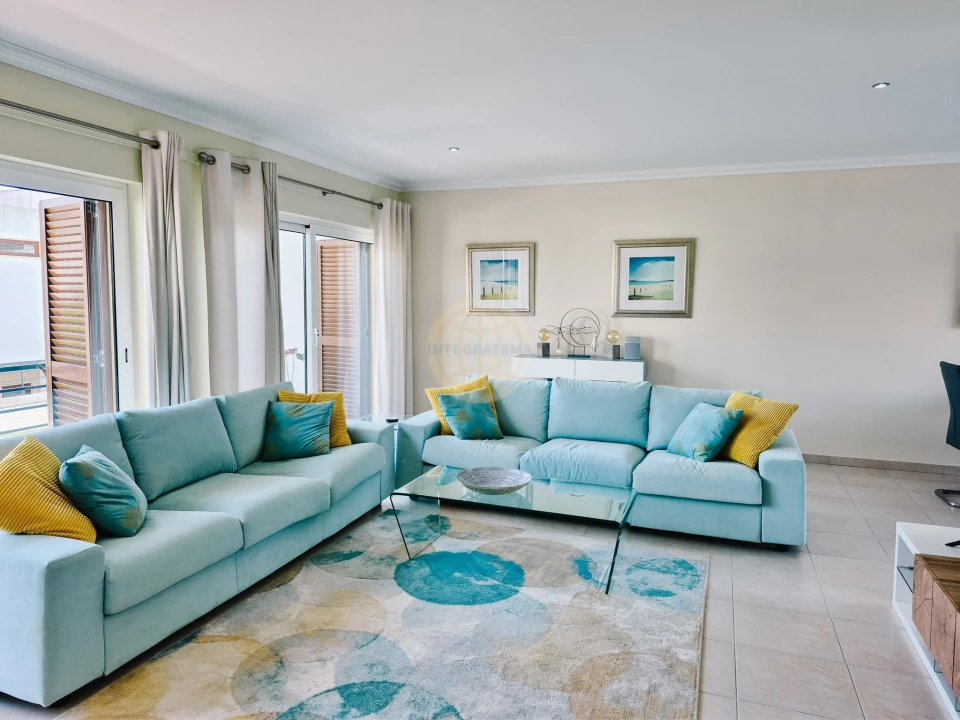 Moradia T4 para Venda em Foz do Arelho Foto 2