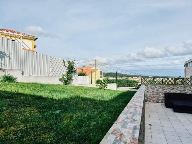 Moradia T4 para Venda em Foz do Arelho Foto 16