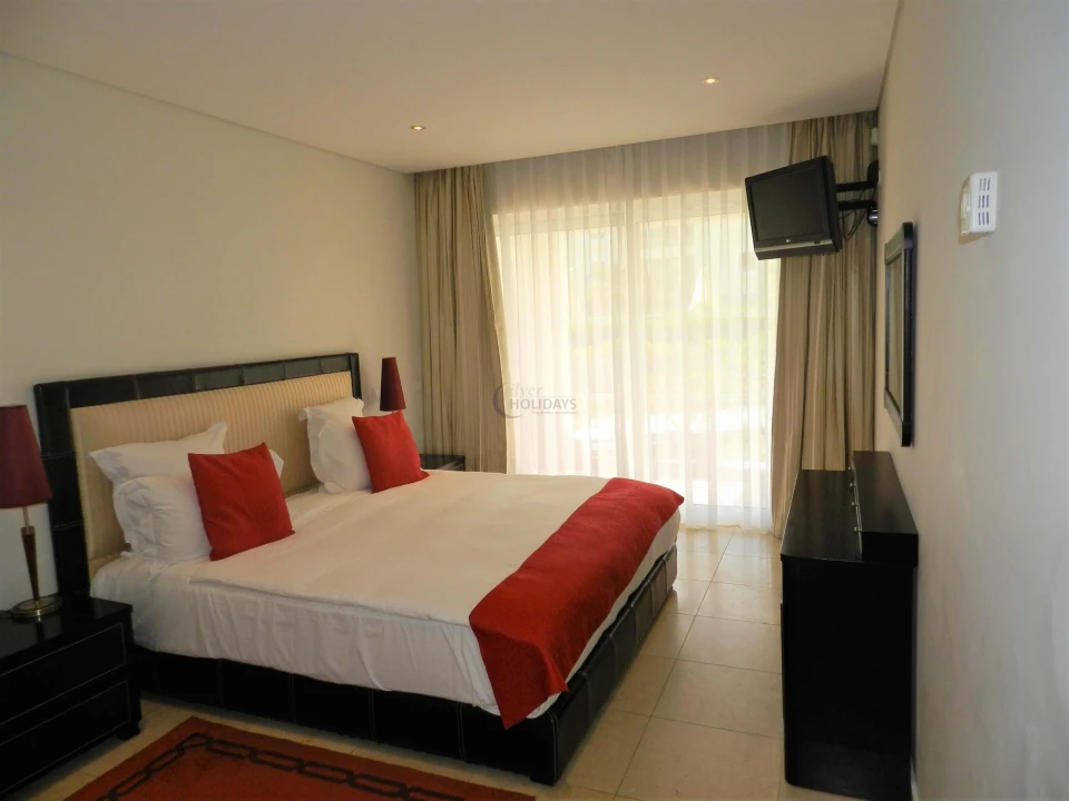 Apartamento T2 para Venda em Quarteira Foto 11