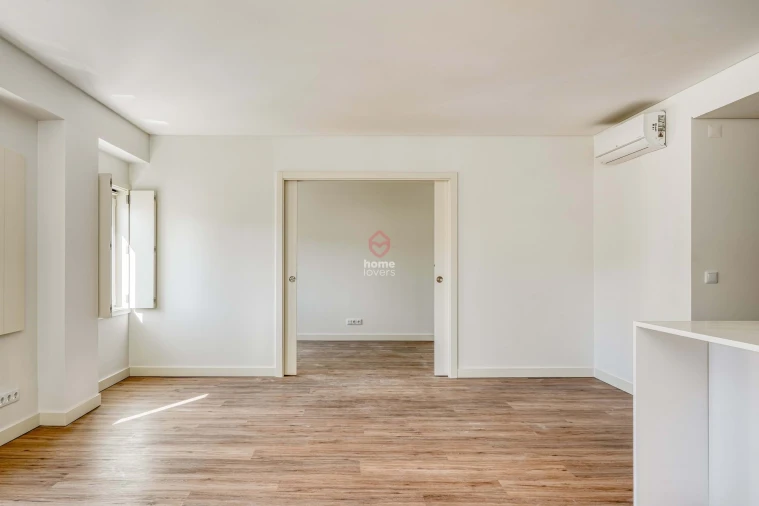 Apartamento T2 para Venda em Estrela Foto 4