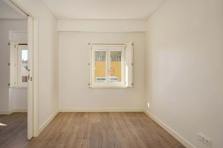 Apartamento T2 para Venda em Estrela Foto 19