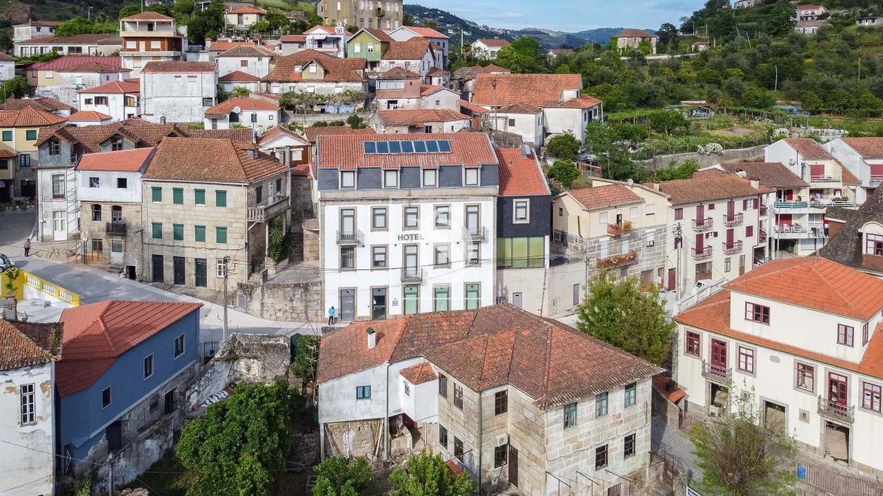 Negócio para Venda em Anreade e São Romão de Aregos Foto 1