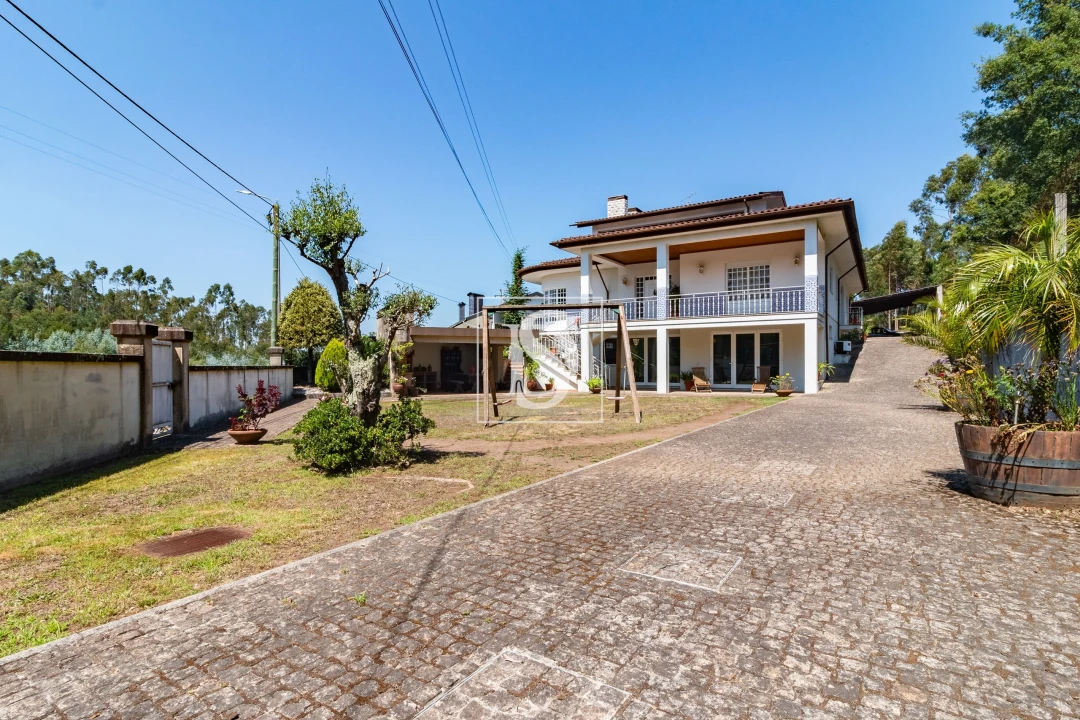 Moradia T3 para Venda em Pinheiro da Bemposta, Travanca e Palmaz Foto 15