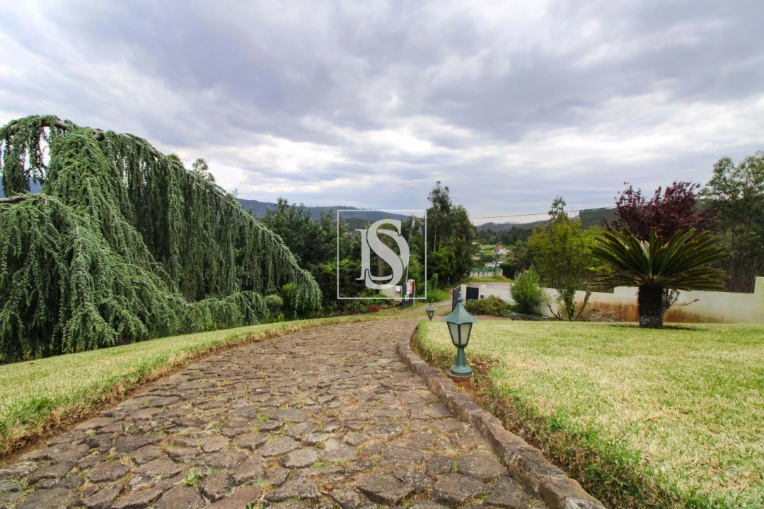 Moradia T3 para Venda em Ossela Foto 14