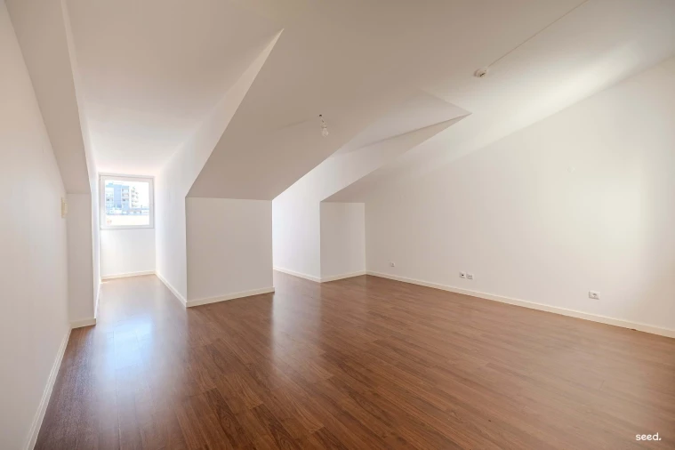 Apartamento T4 para Venda em Arroios Foto 5