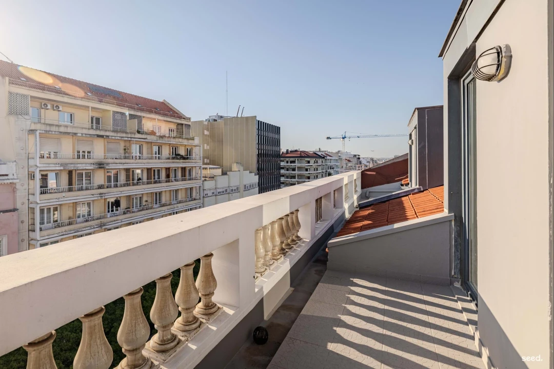 Apartamento T4 para Venda em Arroios Foto 3