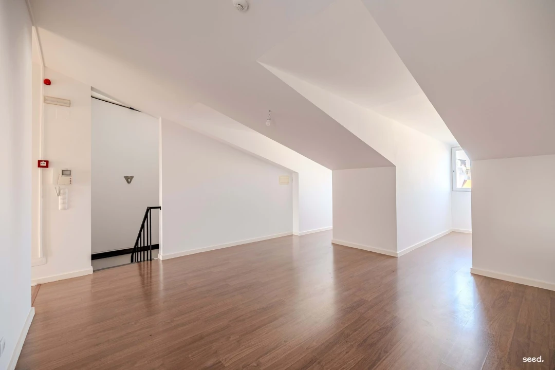 Apartamento T4 para Venda em Arroios Foto 27