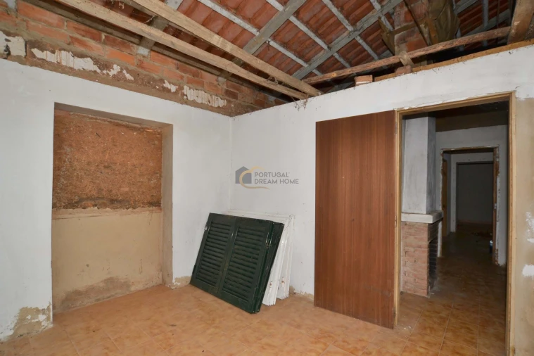 Moradia T3 para Venda em São Marcos da Serra Foto 7