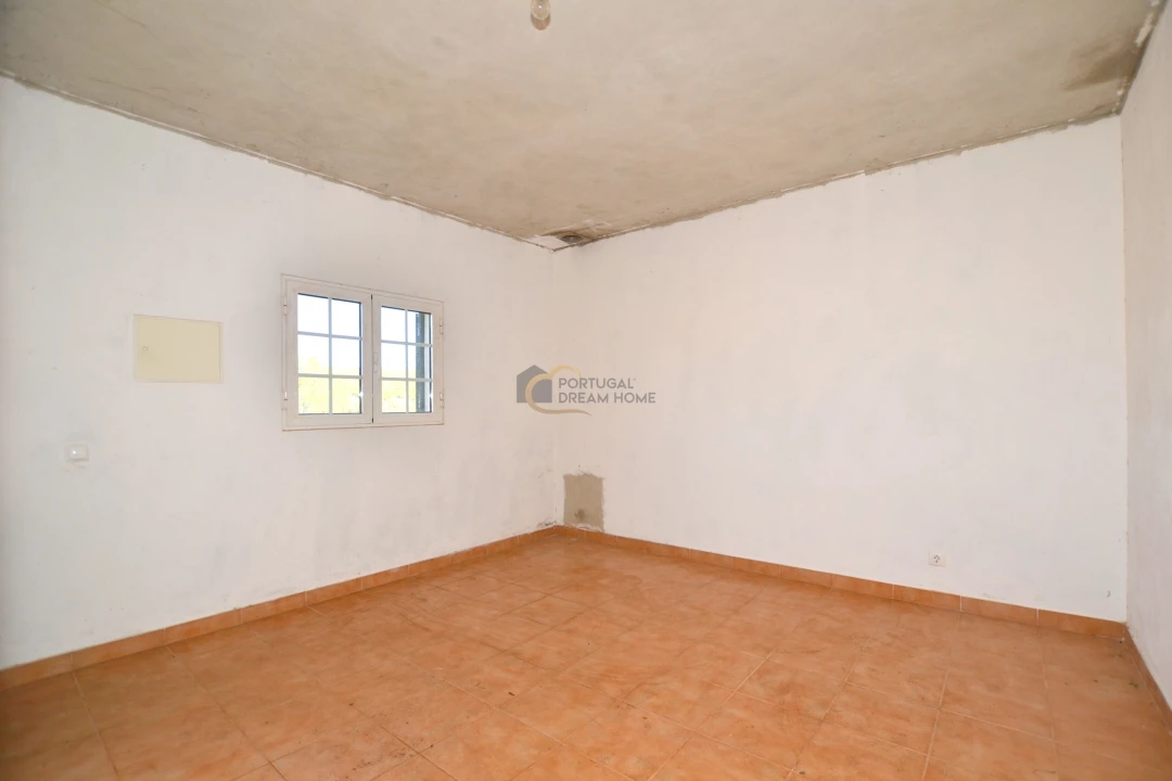 Moradia T3 para Venda em São Marcos da Serra Foto 3