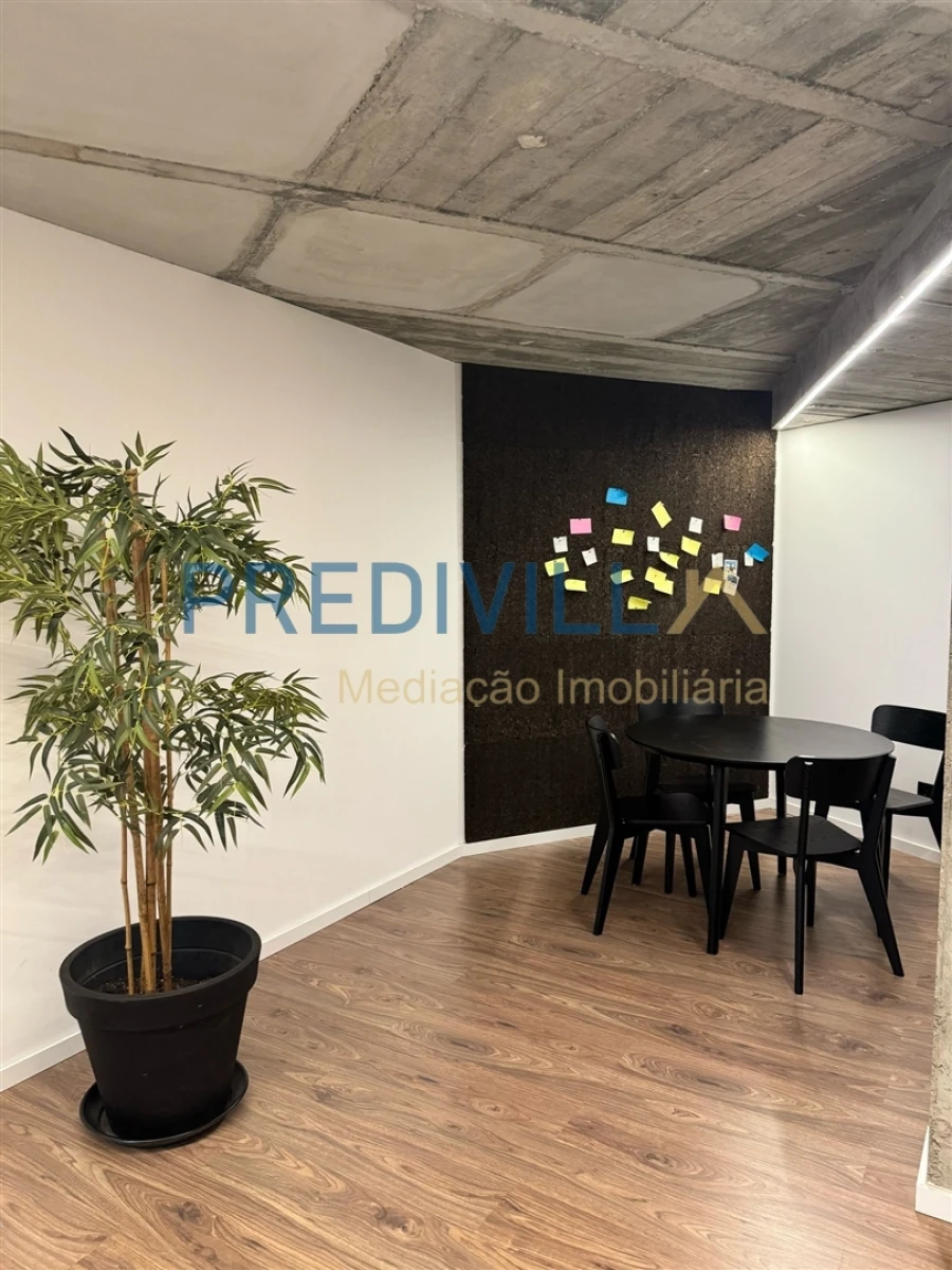 Escritório para Venda em Póvoa de Varzim, Beiriz e Argivai Foto 19