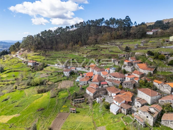Moradia T0 para Venda em Cibões e Brufe Foto 31
