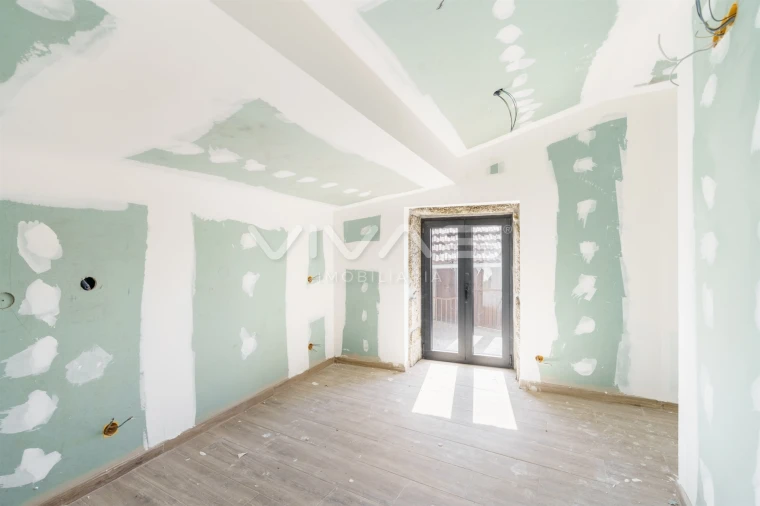 Moradia T0 para Venda em Cibões e Brufe Foto 8