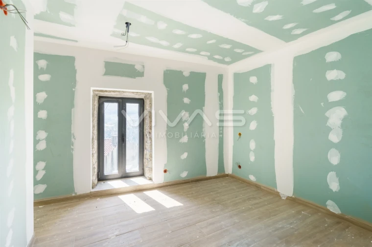 Moradia T0 para Venda em Cibões e Brufe Foto 10