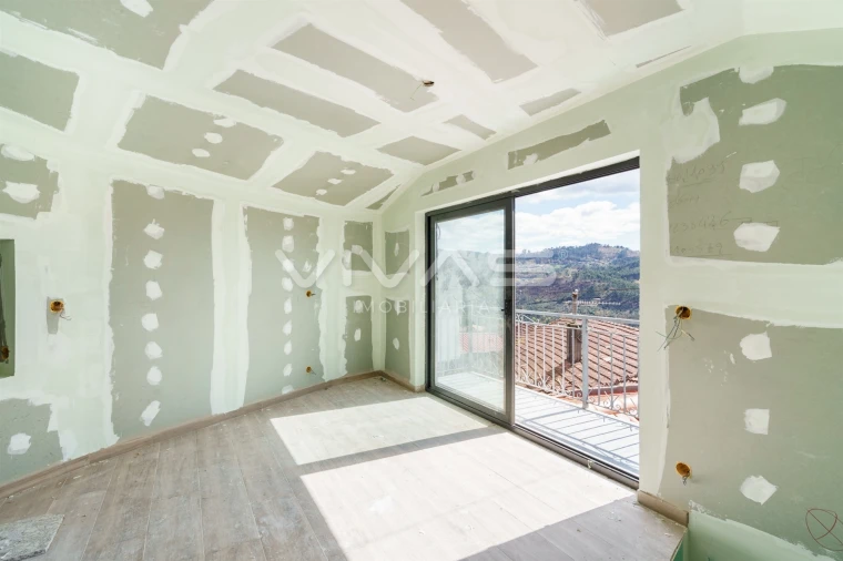 Moradia T1 para Venda em Cibões e Brufe Foto 8