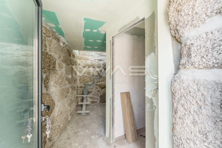 Moradia T1 para Venda em Cibões e Brufe Foto 6