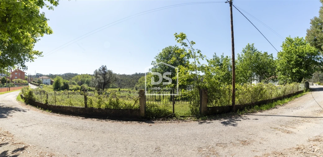 Terreno para Venda em Canedo, Vale e Vila Maior Foto 11