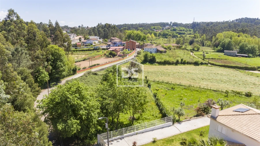 Terreno para Venda em Canedo, Vale e Vila Maior Foto 7