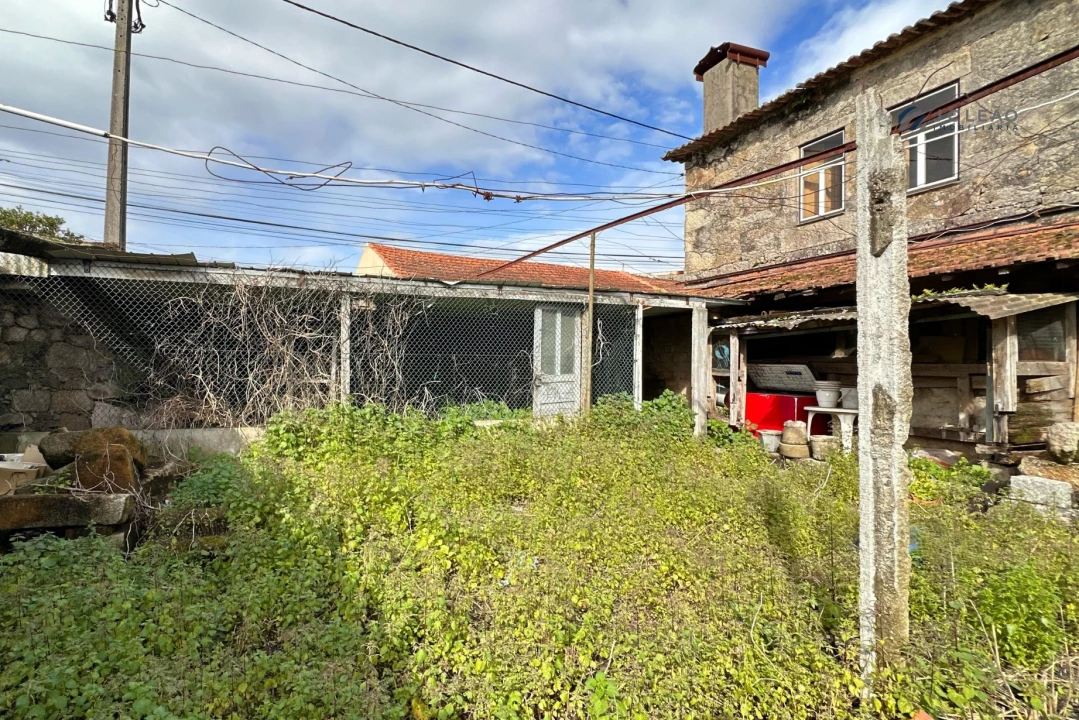 Moradia T3 para Venda em Gião Foto 51