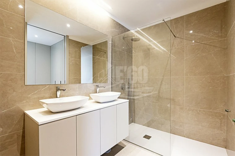 Apartamento T3 para Venda em Espinho Foto 12
