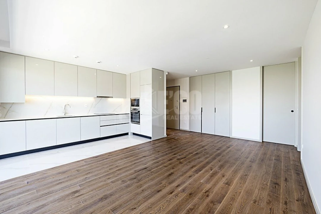 Apartamento T3 para Venda em Espinho Foto 10