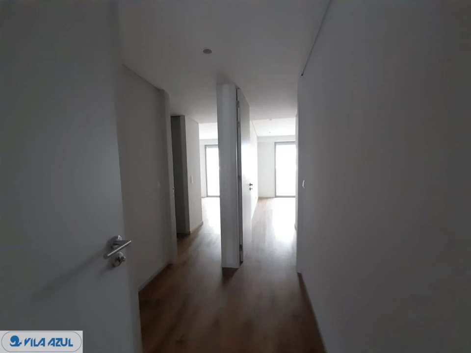 Apartamento T2 para Venda em Mafamude e Vilar do Paraíso Foto 11