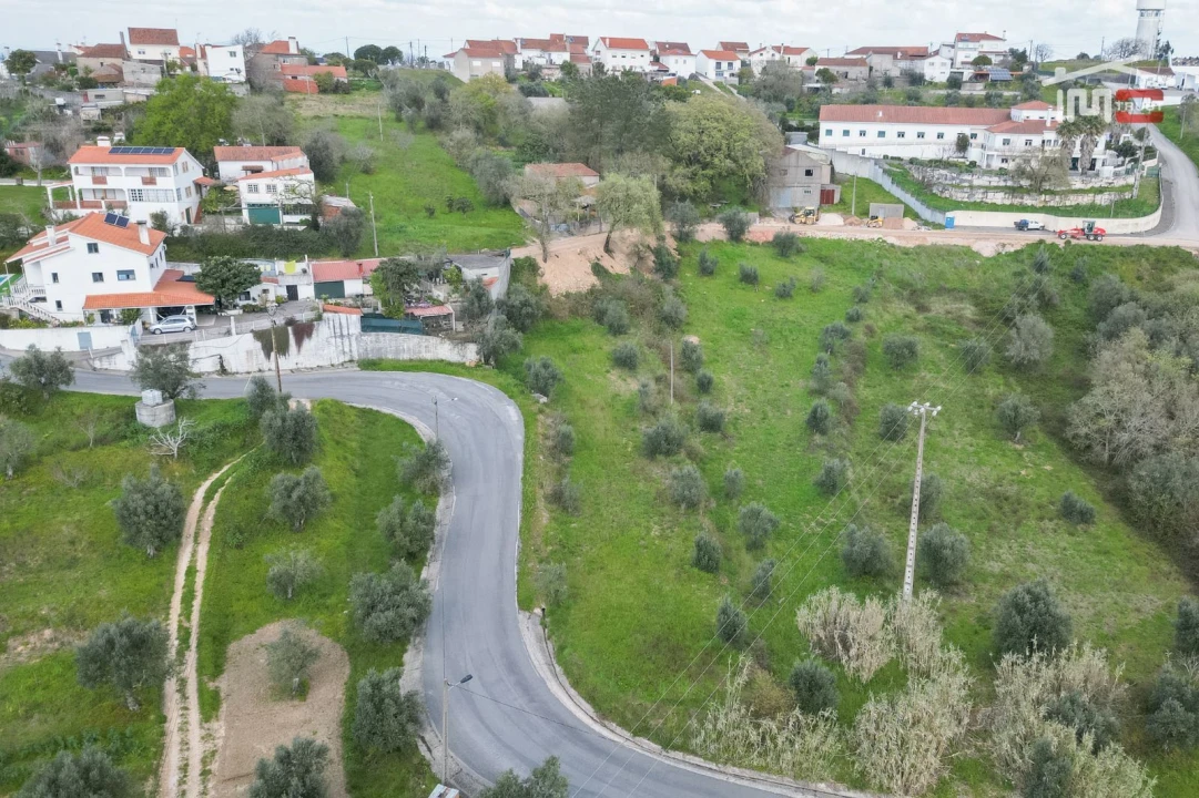 Terreno para Venda em Alburitel Foto 1