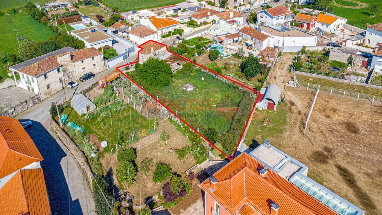 Moradia T3 para Venda em Castêlo da Maia Foto 30