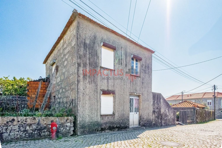 Moradia T3 para Venda em Castêlo da Maia Foto 1