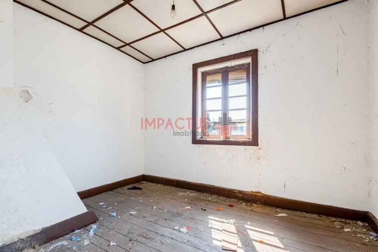 Moradia T3 para Venda em Castêlo da Maia Foto 12