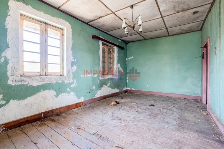 Moradia T3 para Venda em Castêlo da Maia Foto 16