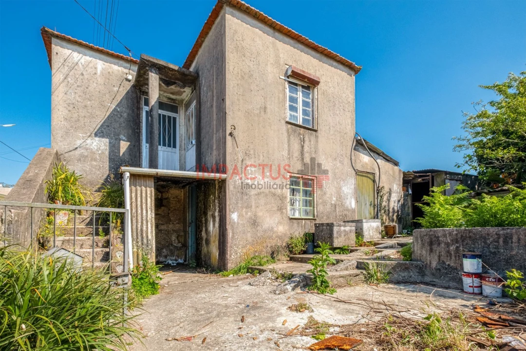 Moradia T3 para Venda em Castêlo da Maia Foto 2