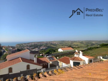Moradia T4 para Venda em Santo Isidoro