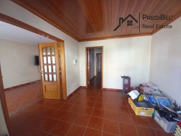 Moradia T4 para Venda em Santo Isidoro
