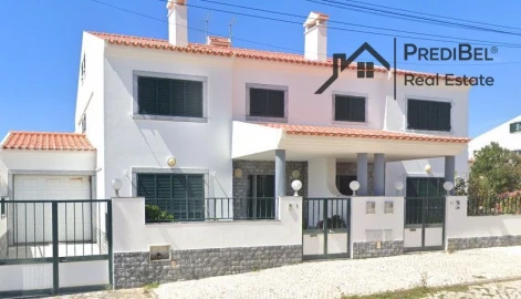 Moradia T4 para Venda em Santo Isidoro