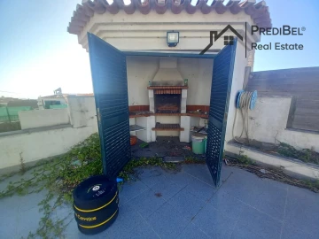 Moradia T4 para Venda em Santo Isidoro