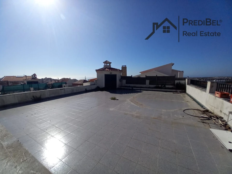 Moradia T4 para Venda em Santo Isidoro Foto 15
